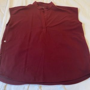 Figs Rafaela Oversized scrub top - Maroon (M)